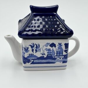 Pagoda Blue Willow Blue and White Creamer